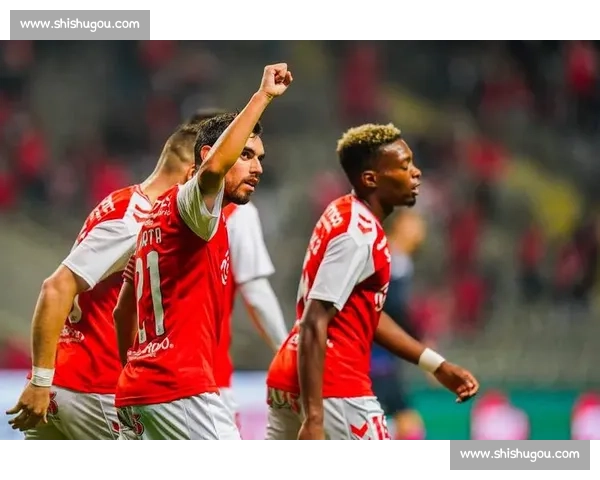 8 分钟 3 球!切尔西加时狂飙 4-1 逆转本菲卡,雷暴夜诞生世俱杯八强第二席 8 分钟 3 球!切尔西加时狂飙 4-1 逆转本菲卡,雷暴夜诞生世俱杯八强第二席